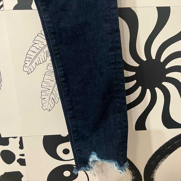 💙LOFT Crop Skinny Jeans💙 - Picture 5 of 10